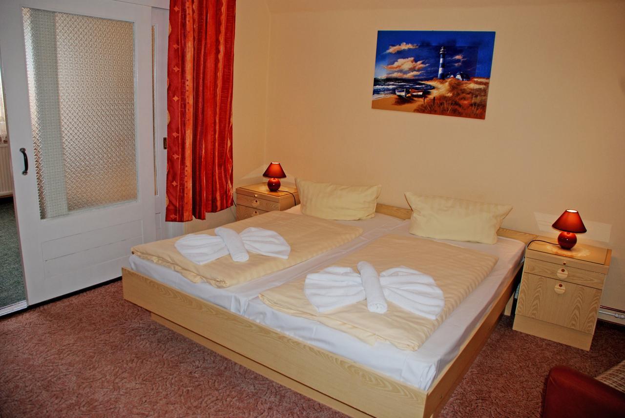 Selliner Ferienwohnungen Bagian luar foto